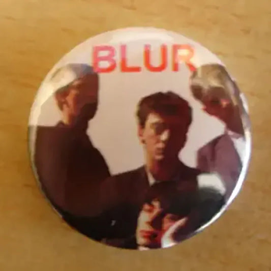 Badge Blur