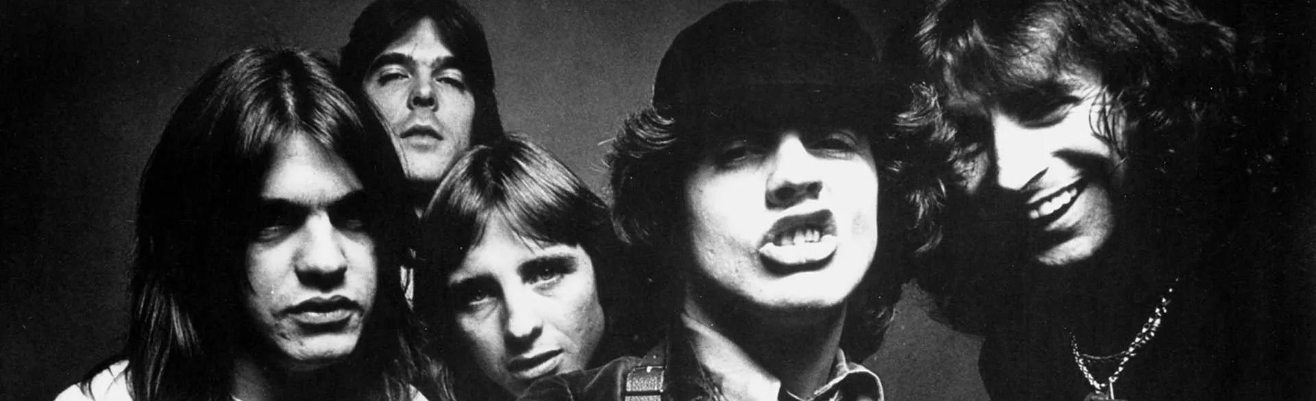 AC/DC – Legendary patches & flags