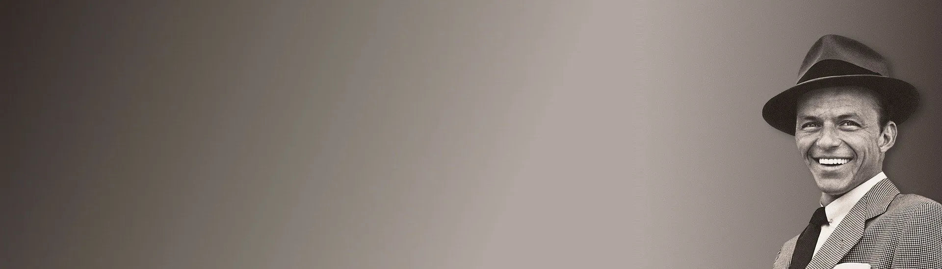 Frank Sinatra - Postcards and collector books