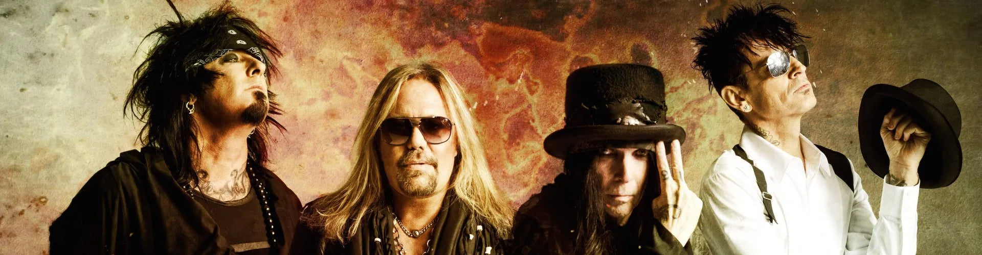 Mötley Crüe - Stickers, badges, pins & official sew-on patchs