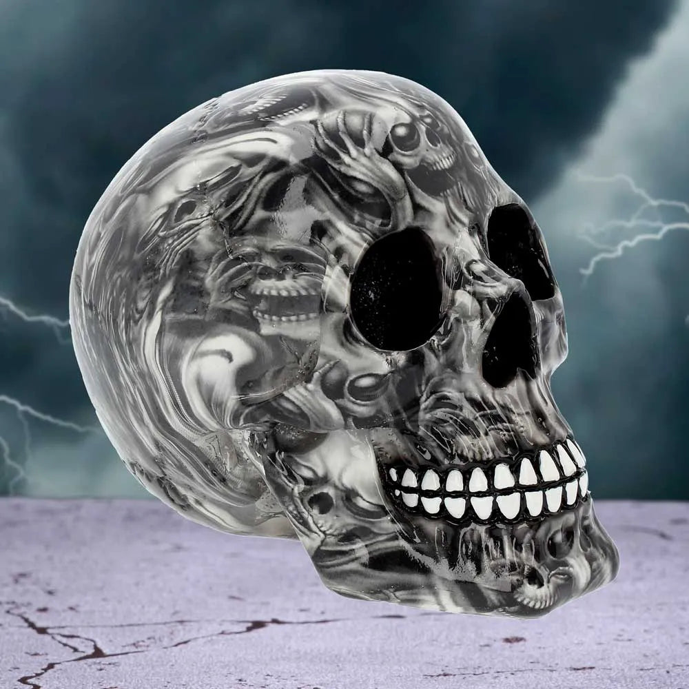 Crâne “Soul” Nemesis Now sur fond orageux – ambiance dark et atmosphère fantastique