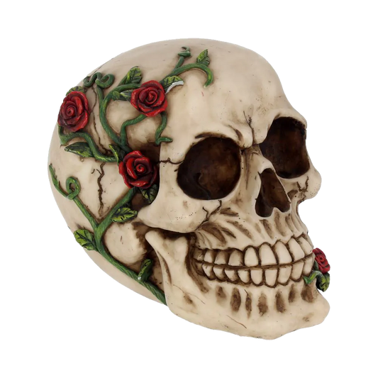Crâne décoratif “Rose From Beyond” 15 cm – sculpture gothique ornée de roses rouges et de lianes vertes