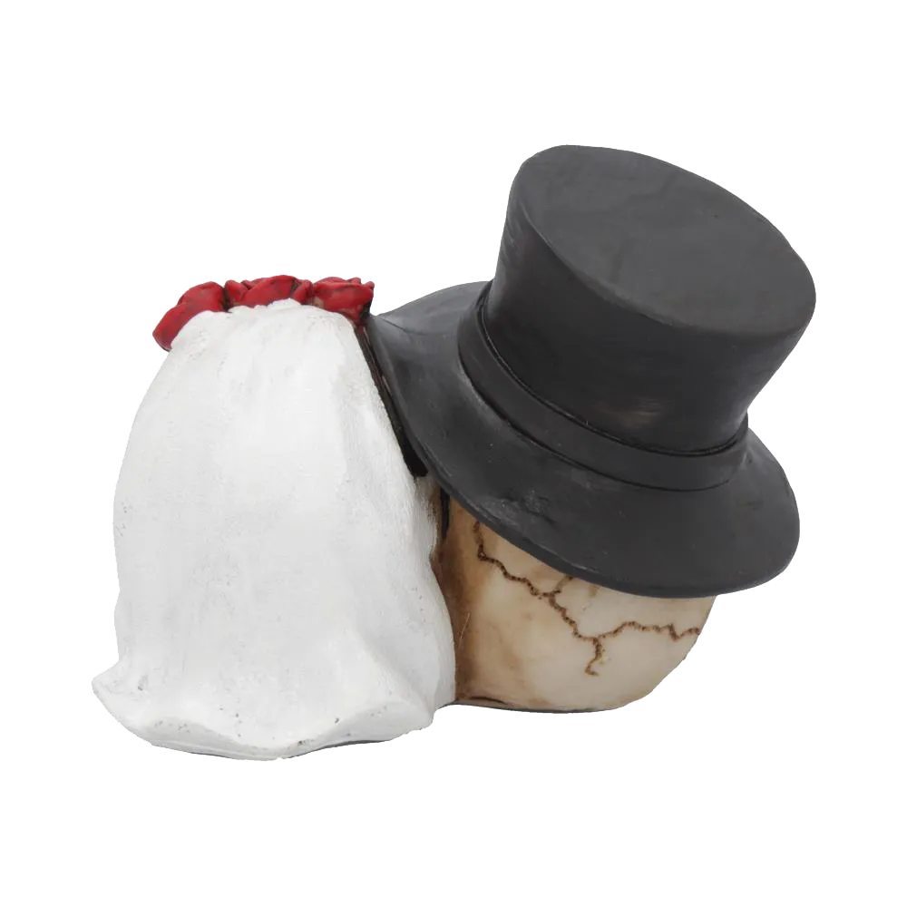 Vue diagonale arrière de la figurine – sculpture gothique avec finitions réalistes