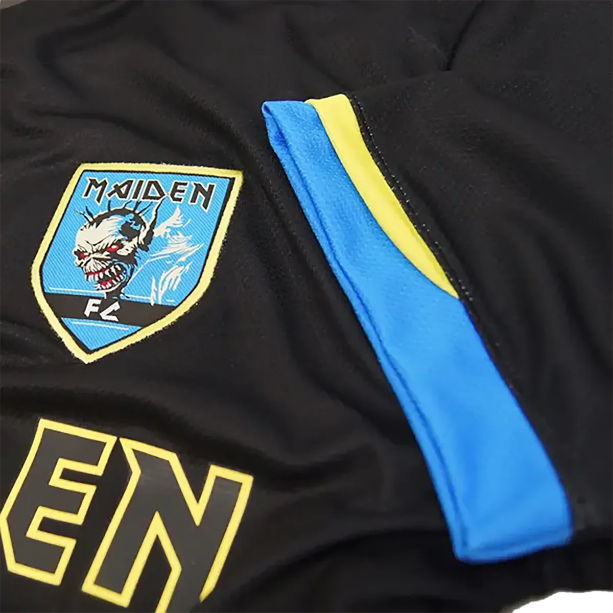 Maillot de football officiel Iron Maiden - Fear of the Dark (écusson + manche)