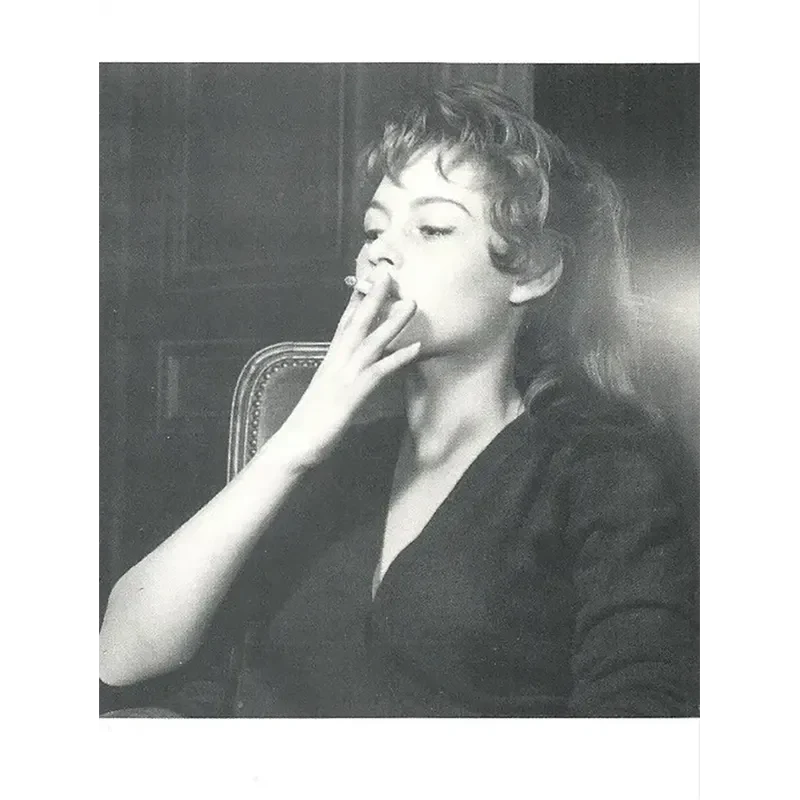 Carte postale Brigitte Bardot