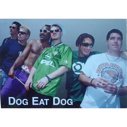 Carte postale Dog Eat Dog