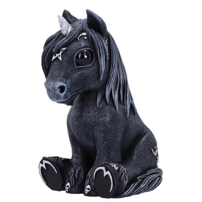 Figurine Culticorn Nemesis Now - vue de trois quarts gauche, détails argentés et regard noir profond.