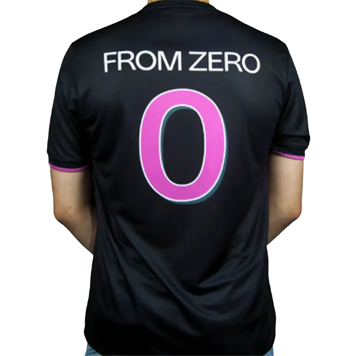 Maillot Linkin Park From Zero officiel – vue de dos avec inscription From Zero et grand numéro 0 rose | Official Linkin Park From Zero football shirt – back view with From Zero lettering and large pink number 0