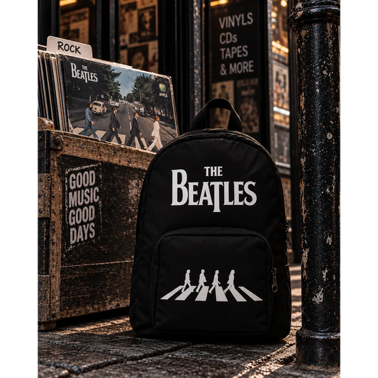 Mini sac à dos The Beatles noir avec logo et silhouettes Abbey Road | The Beatles black mini backpack with logo and Abbey Road silhouettes