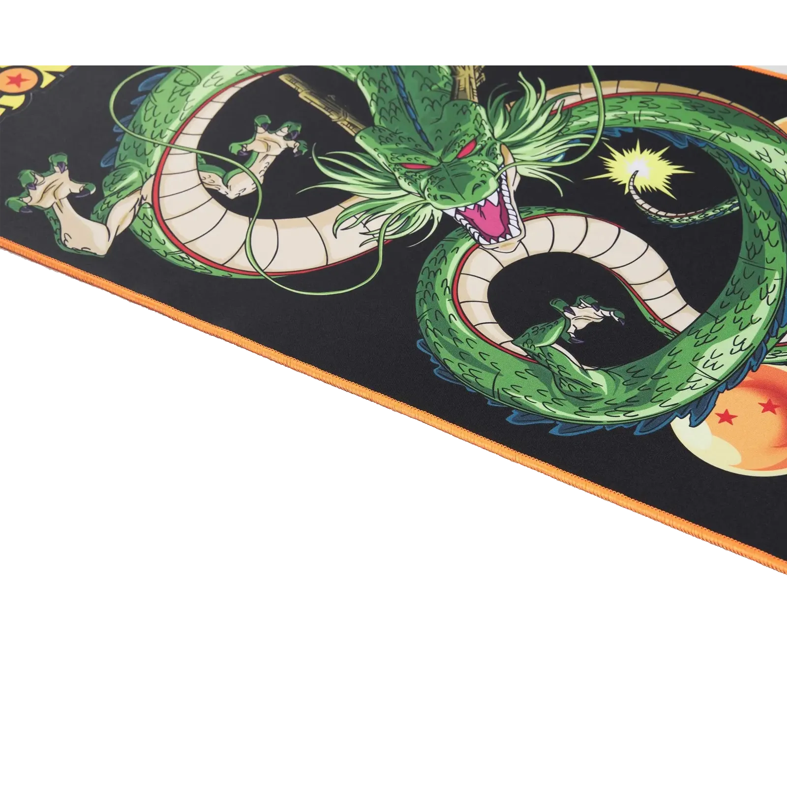 Vue rapprochée du dragon Shenron et des détails graphiques