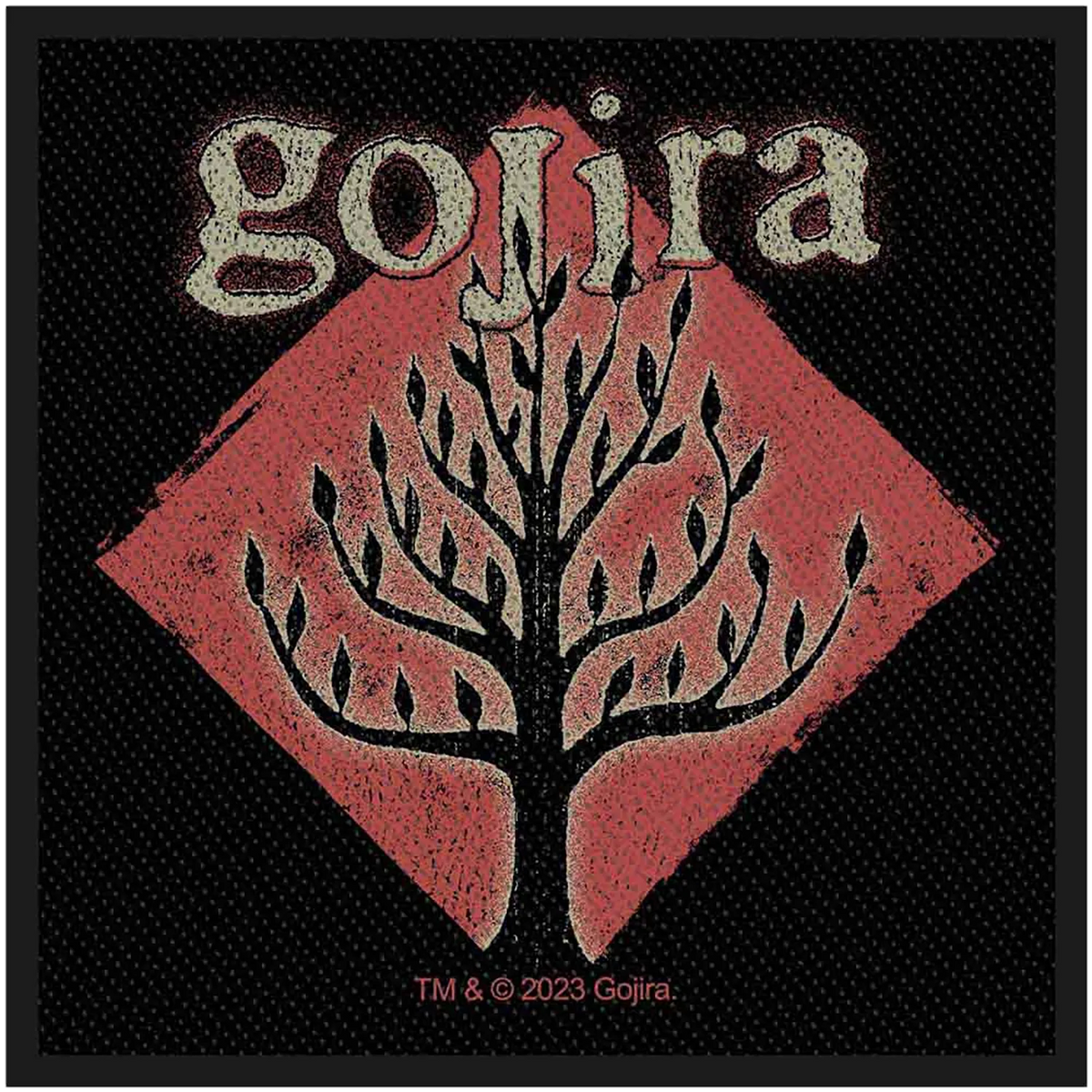 Patch à coudre Gojira Tree of Life officiel brodé 10 × 10 cm représentant un arbre stylisé sur fond rouge | Official Gojira Tree of Life embroidered sew-on patch 10 × 10 cm featuring a stylised tree on a red background