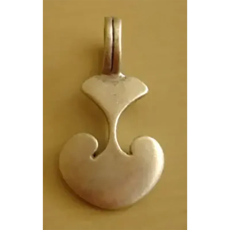 Pendentif [surfeur]
