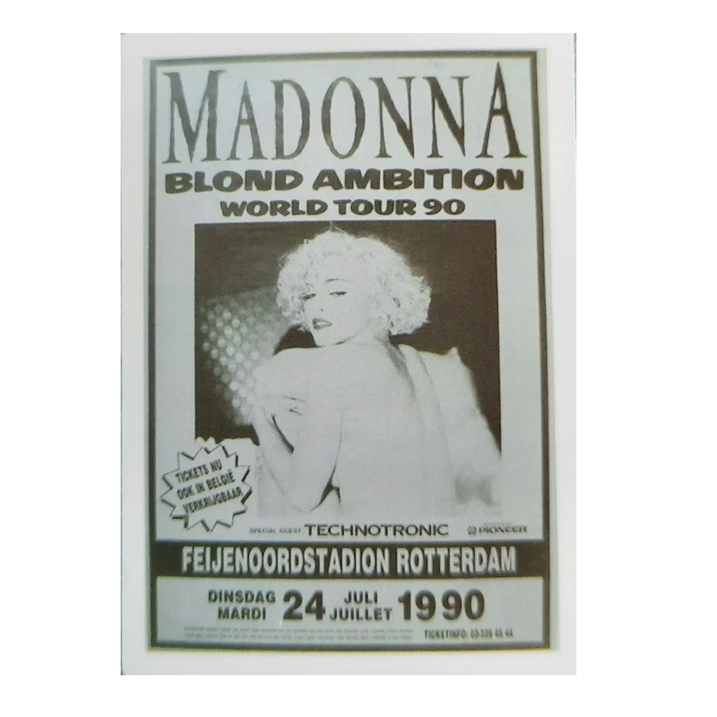 Autocollant Madonna - Blond Ambition World tour 90