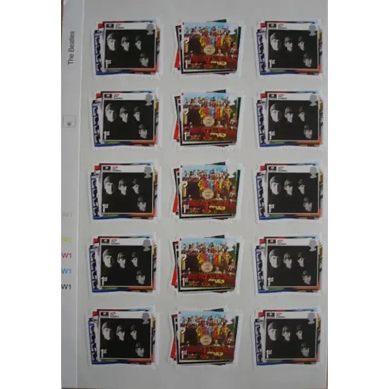 Planche de 30 timbres Beatles - Sgt Pepper/Fab four (gros plan)
